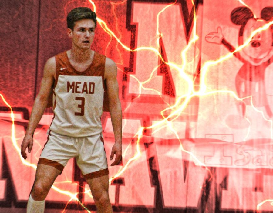 Original photo and graphic designed by Braeden Corliss. Nathan Hoffman (‘22) plays on the Mead court.