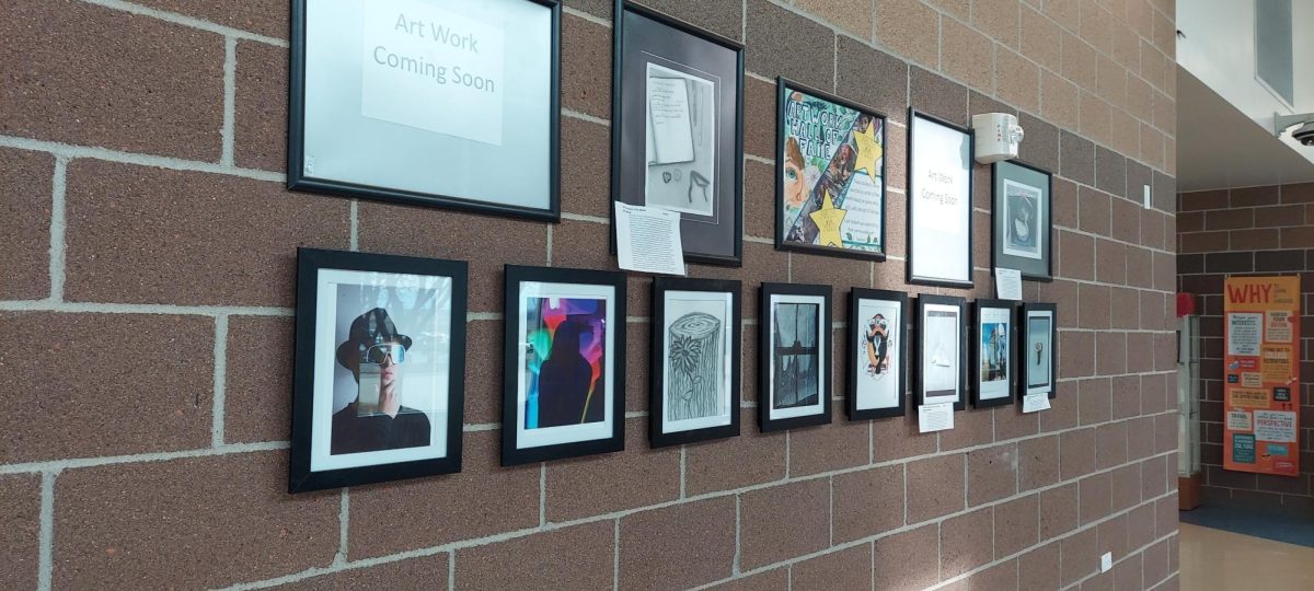 Student art will be displayed before the ceremony.