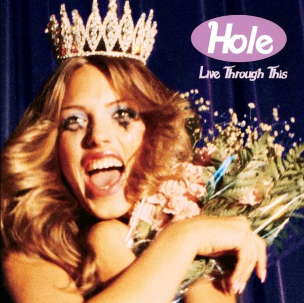 The ‘Live Through This’ album art was heavily inspired by the book ‘Carrie’ written by Stephen King.
