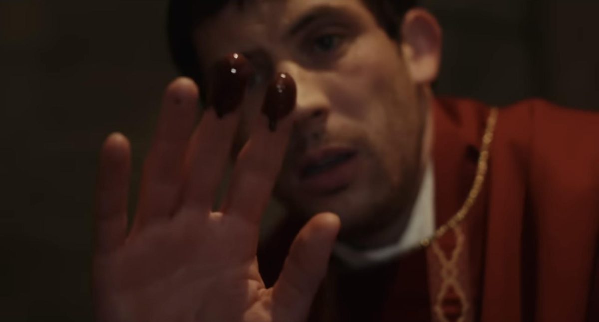 Jud discovers the body of Monsignor, starting a spiral of questions and accusations.